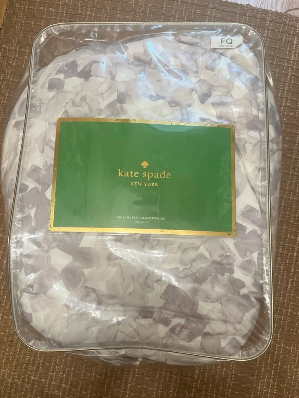 kate spade Floral Watercolor Full/Queen Comforter Set in Soft Lavender and White